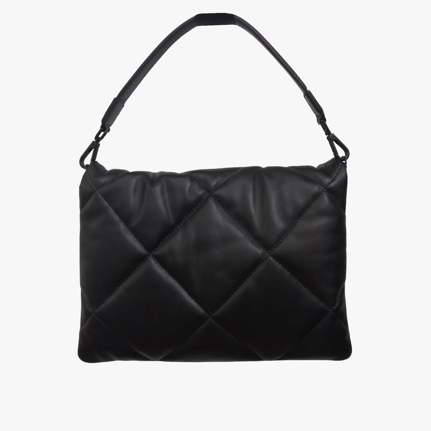 Giza Black