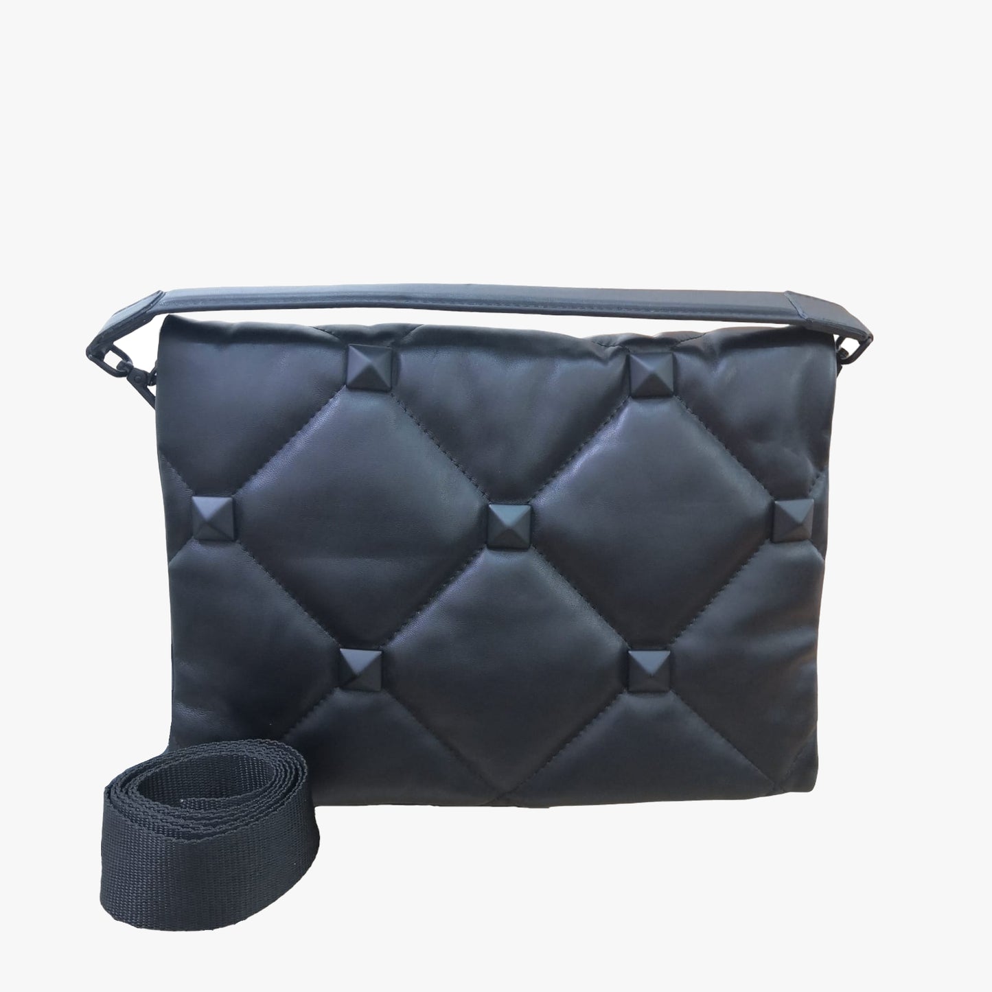 Giza Black